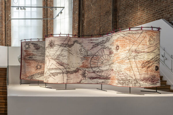 Paths of&nbsp;Interwoven Patterns